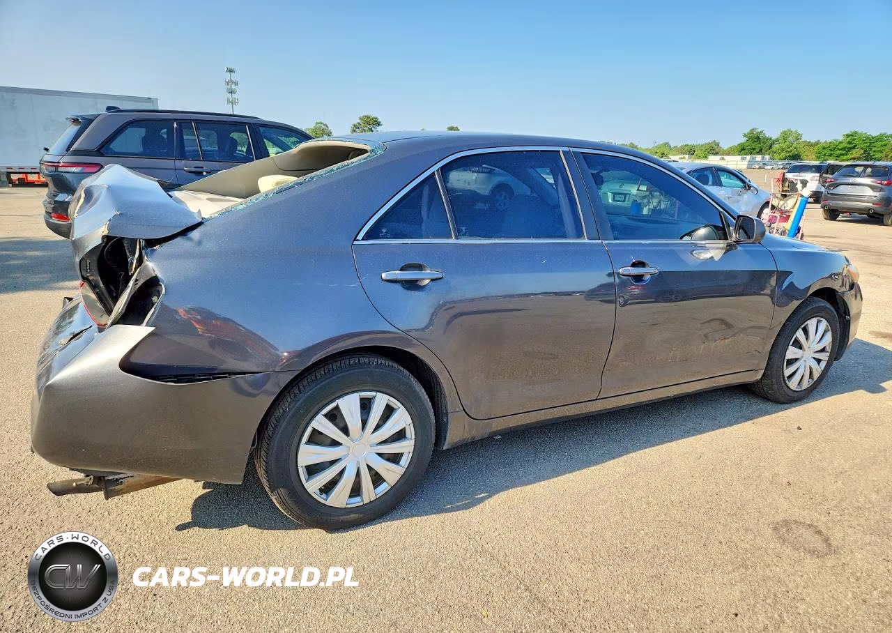 2007 Toyota Camry Le VIN:4T1BE46K87U001518 - 3