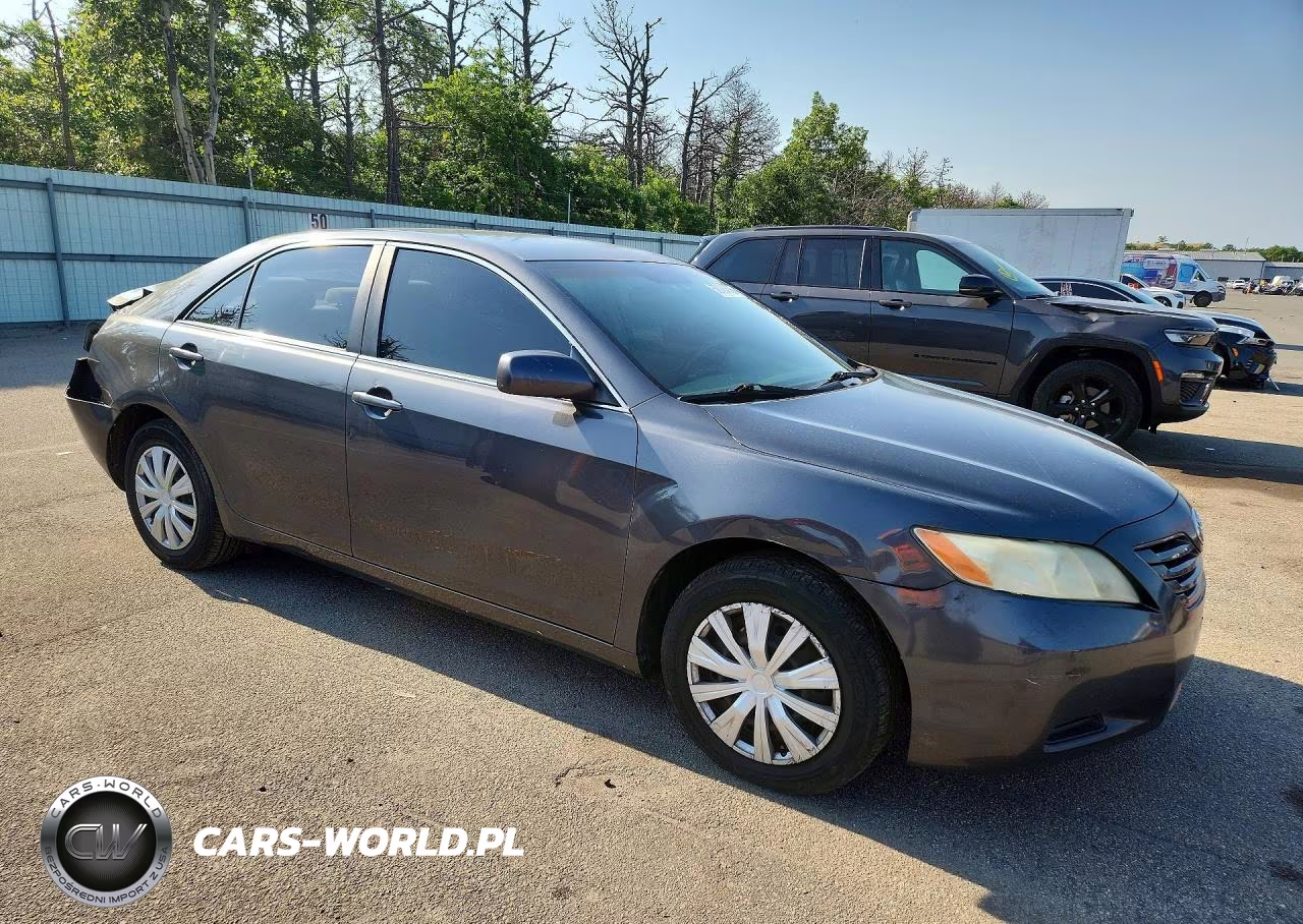 2007 Toyota Camry Le VIN:4T1BE46K87U001518 - 4