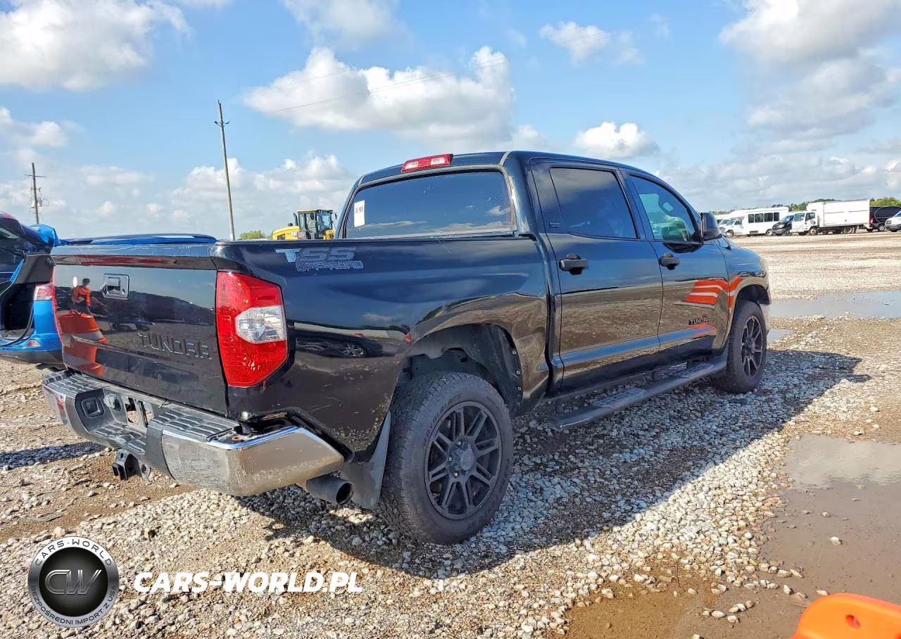 2017 Toyota Tundra Crewmax Sr5 VIN:5TFEM5F19HX122141 - 3