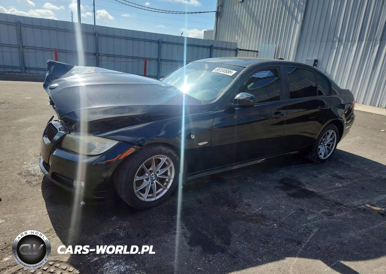 2010 BMW 328 I – zdjęcie 1 z 12