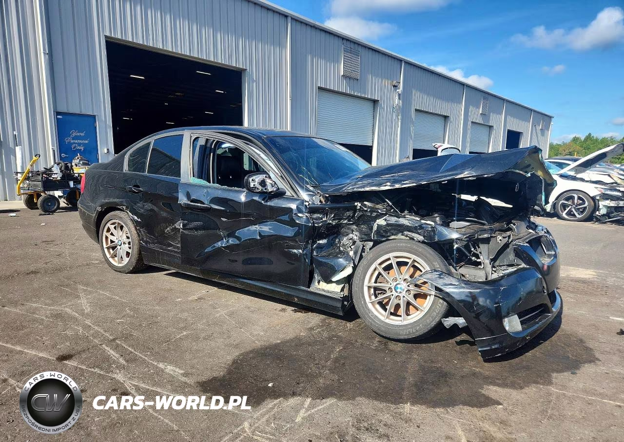 2010 BMW 328 I VIN:WBAPH7G58ANM51812 - 4