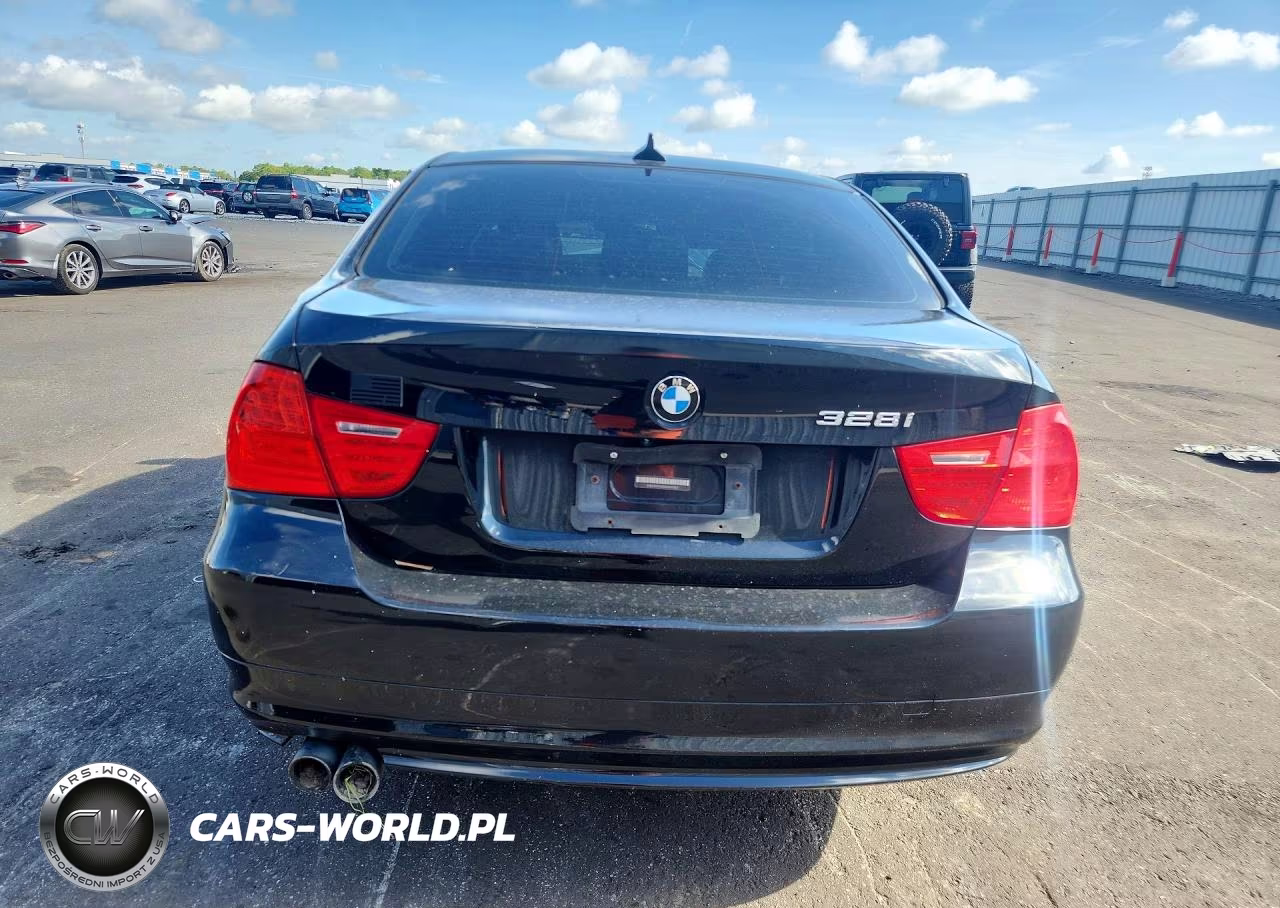 2010 BMW 328 I VIN:WBAPH7G58ANM51812 - 6