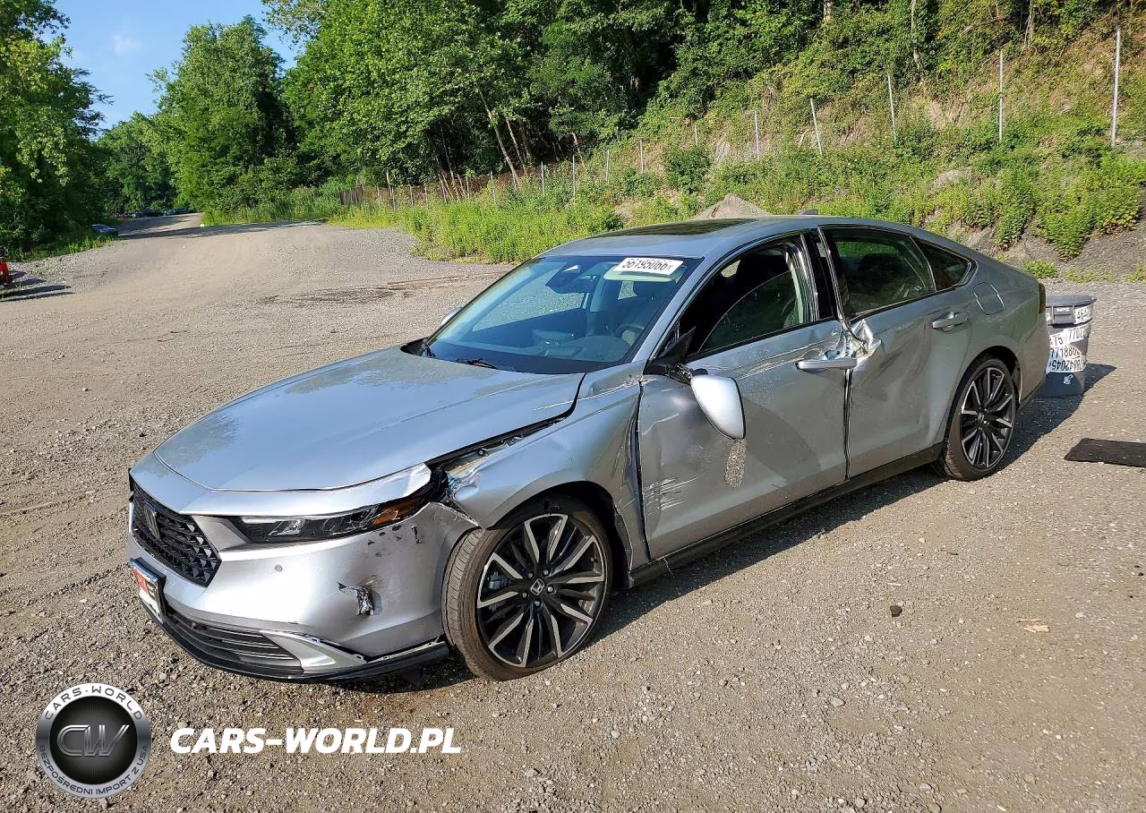 2024 Honda Accord Touring Hybrid – zdjęcie 1 z 12