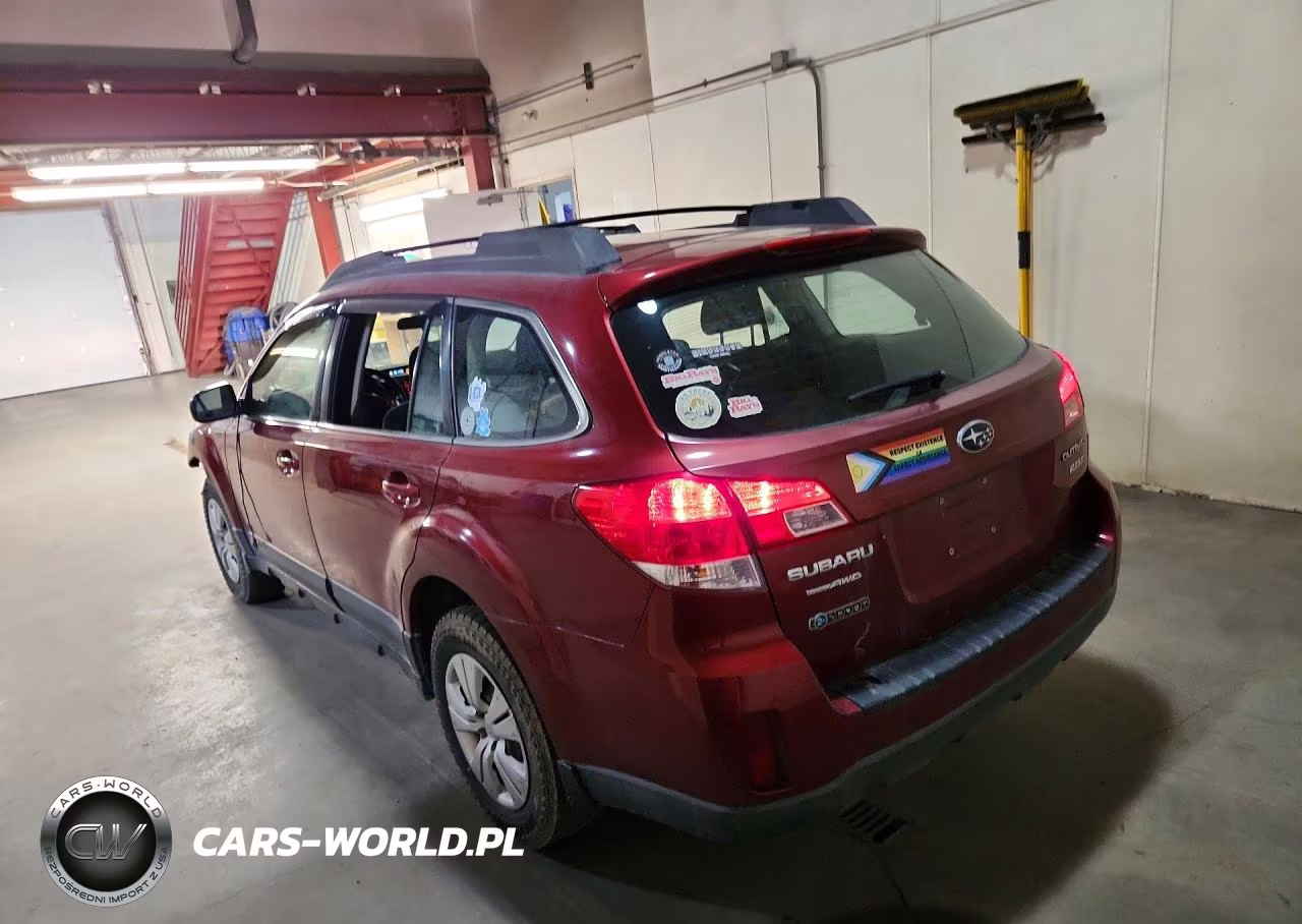 2013 Subaru Outback 2.5I VIN:4S4BRBACXD3257136 - 2