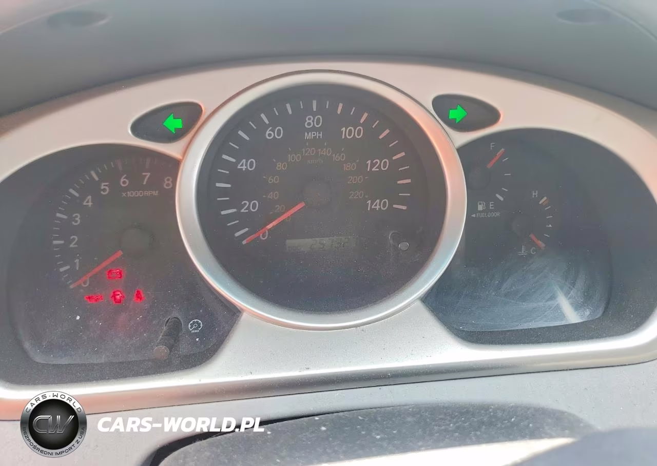 2004 Toyota Highlander Base VIN:JTEGP21A840029132 - 9