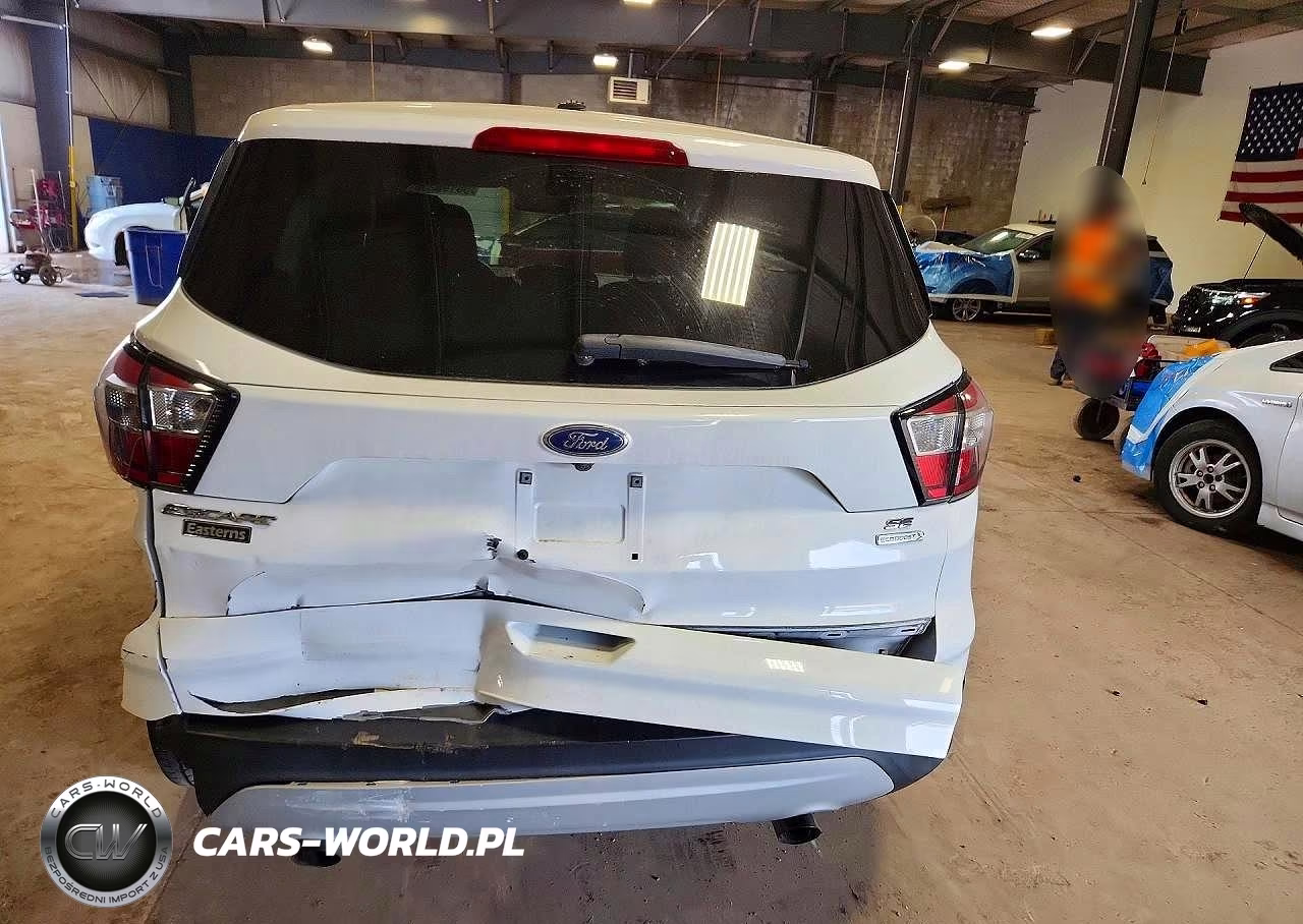 2017 Ford Escape Se VIN:1FMCU0GD6HUE39276 - 6