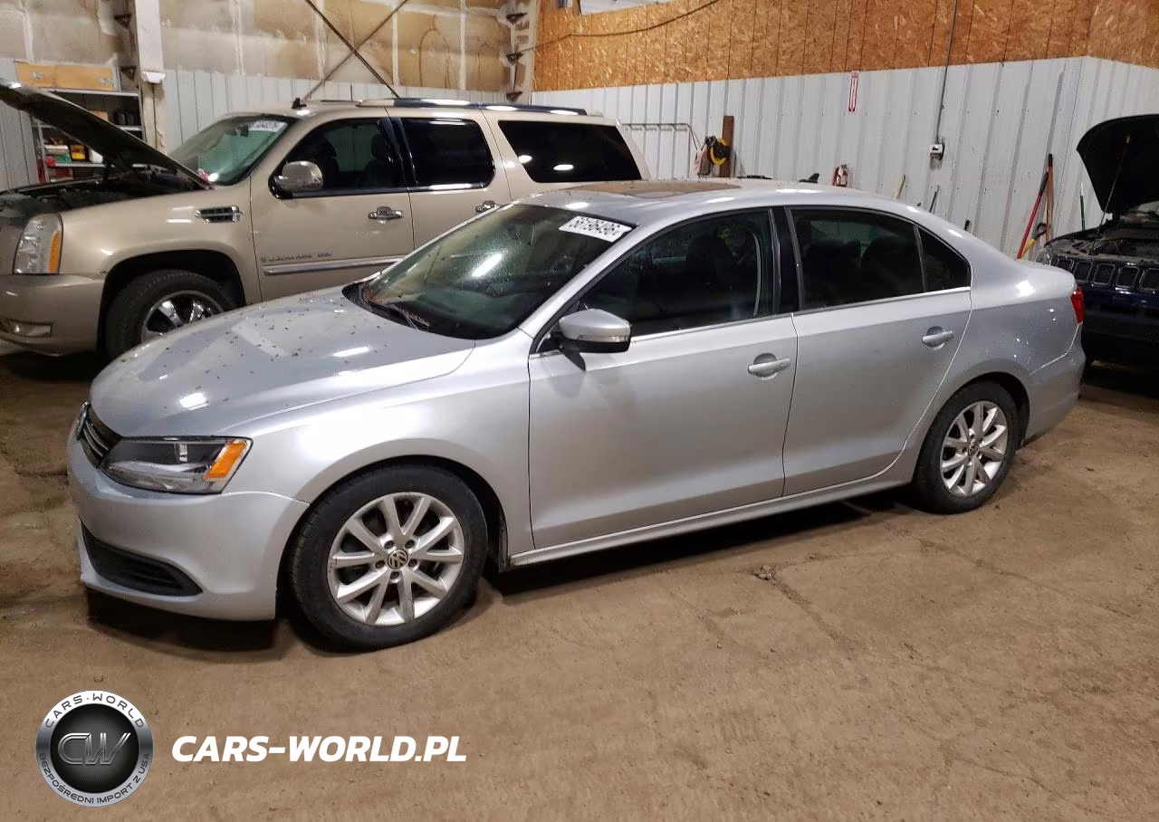 VOLKSWAGEN JETTA SE