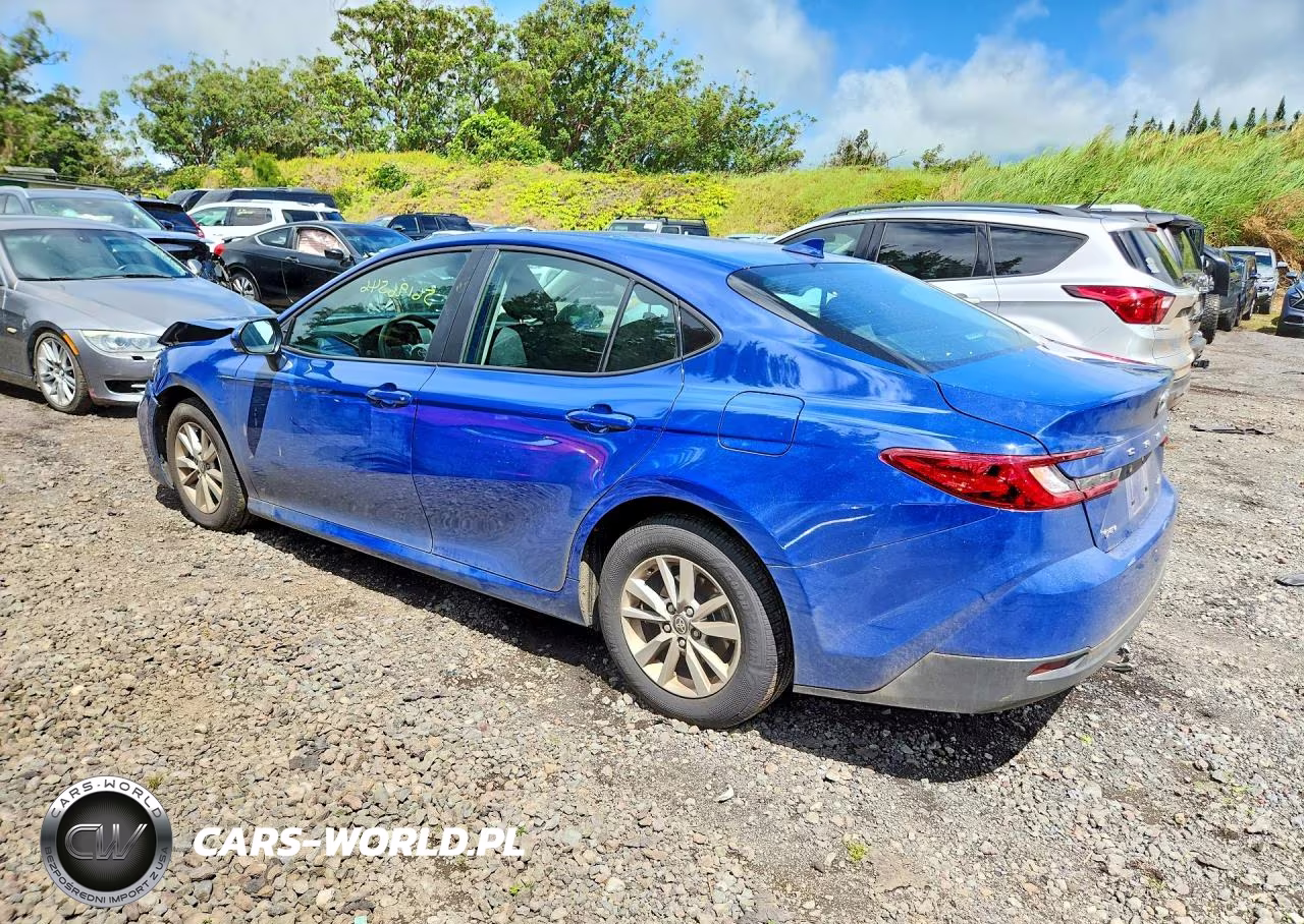 2025 Toyota Camry Le VIN:4T1DAACK2SU195043 - 2