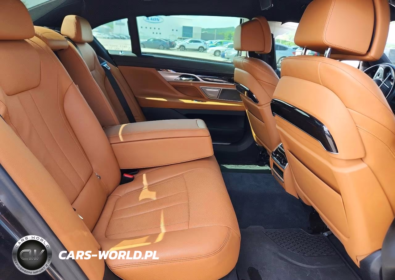 2019 BMW 740 Xi VIN:WBA7E4C59KGV28271 - 10