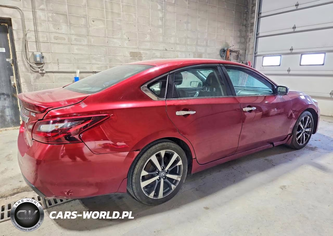 2017 Nissan Altima Sr VIN:1N4AL3APXHC249883 - 3