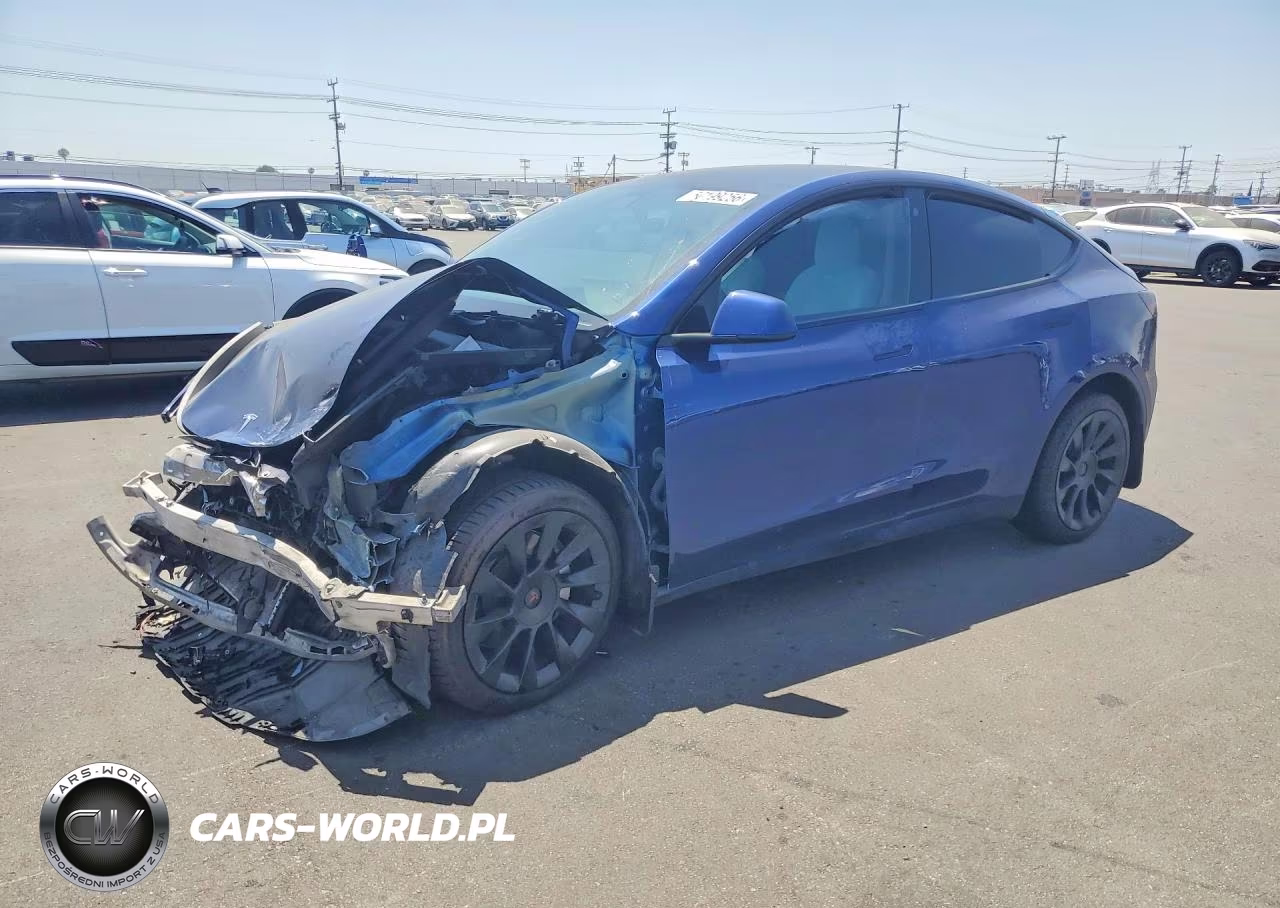 2022 Tesla Model Y VIN:7SAYGDEE2NF425872 - 1