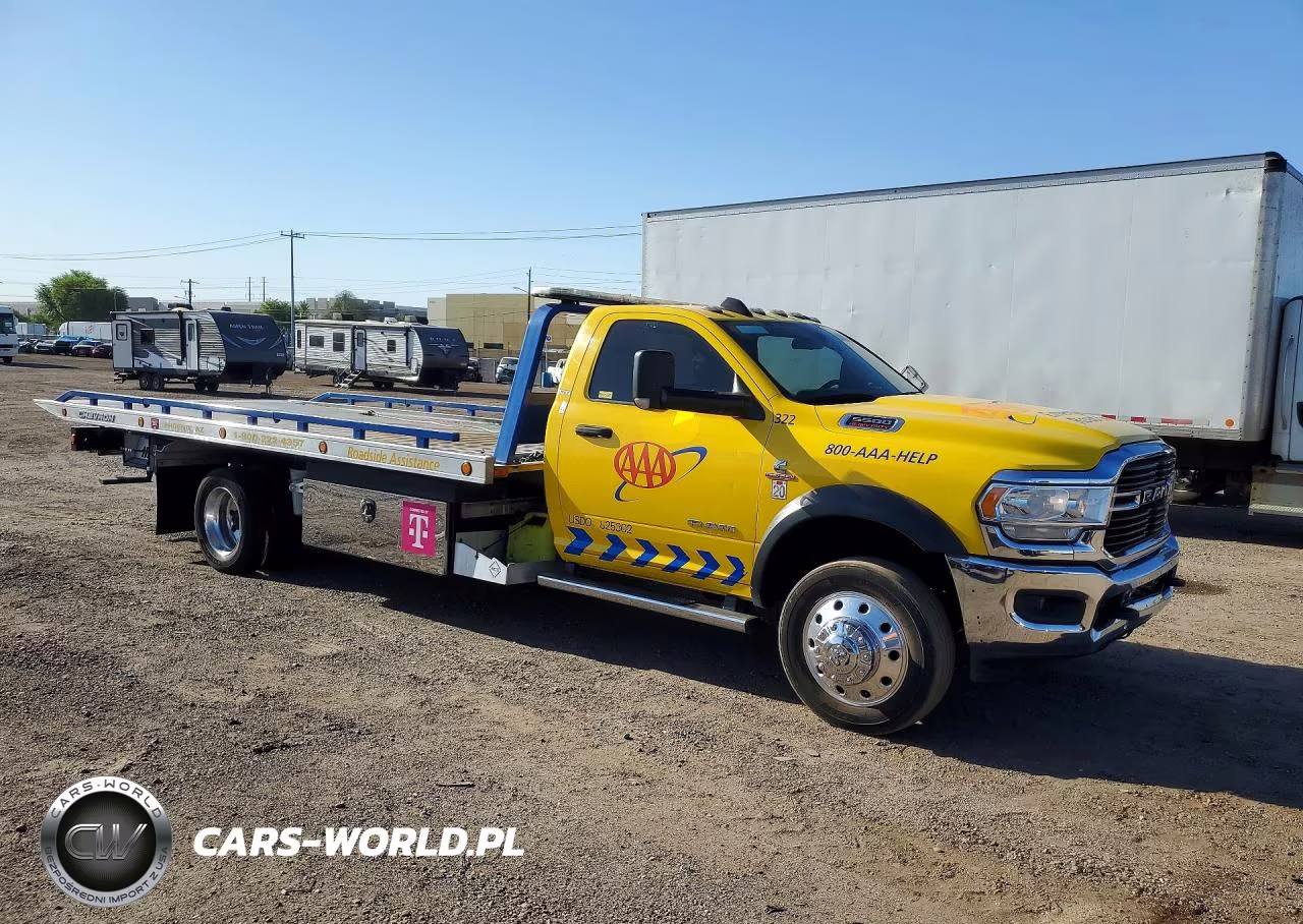 2019 Ram 5500 VIN:3C7WRMDL6KG645734 - 4