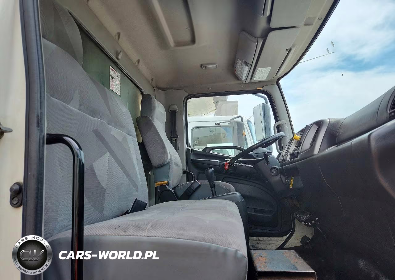 2014 Hino 338 Refrigerated Box Truck VIN:5PVNV8JT9E4S53297 - 5