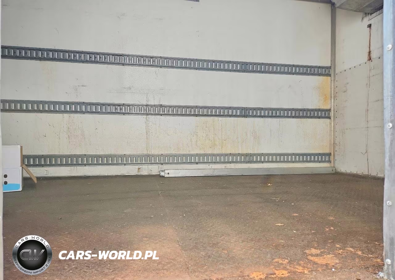 2014 Hino 338 Refrigerated Box Truck VIN:5PVNV8JT9E4S53297 - 6