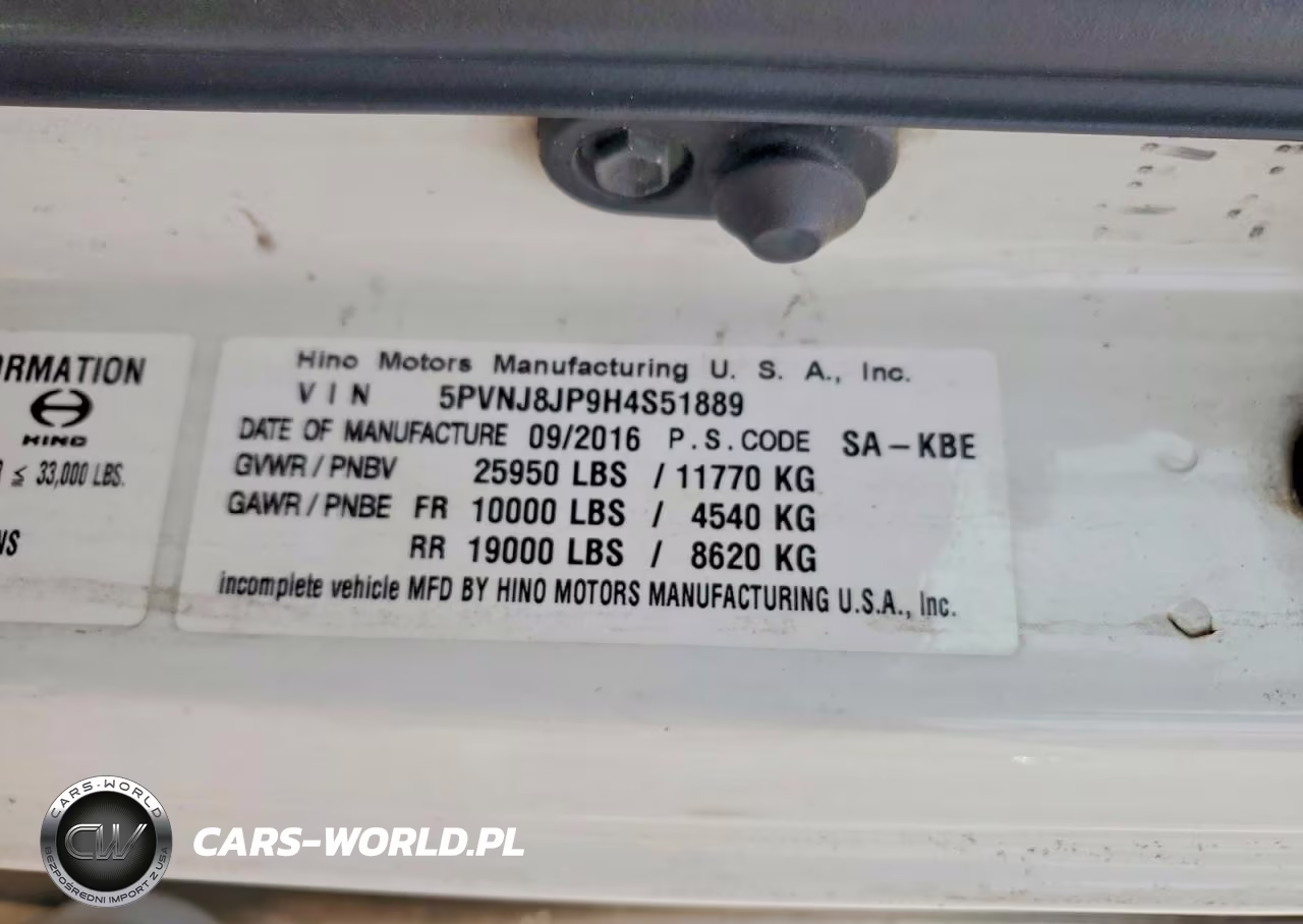 2017 Hino 268A Refrigerated Box Truck VIN:5PVNJ8JP9H4S51889 - 10