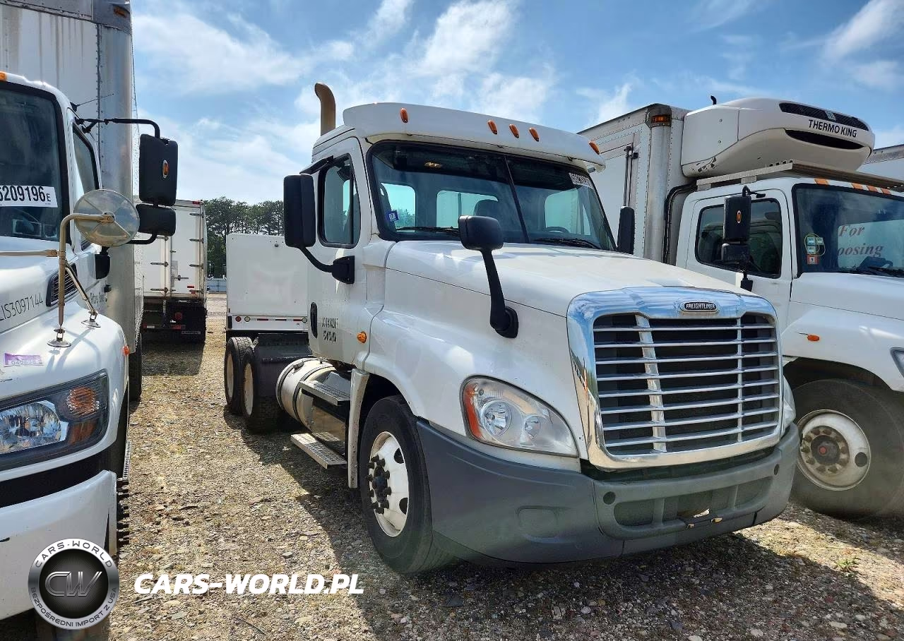 2020 Freightliner Cascadia 125 Semi Truck