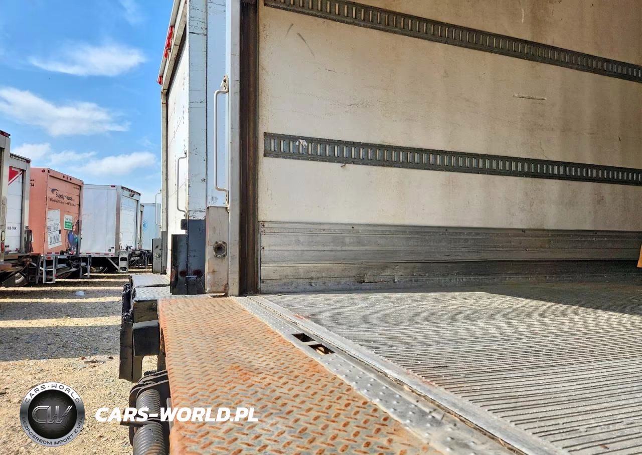 2016 International 4300 Refrigerated Box Truck VIN:1HTMMMML9GH372260 - 6