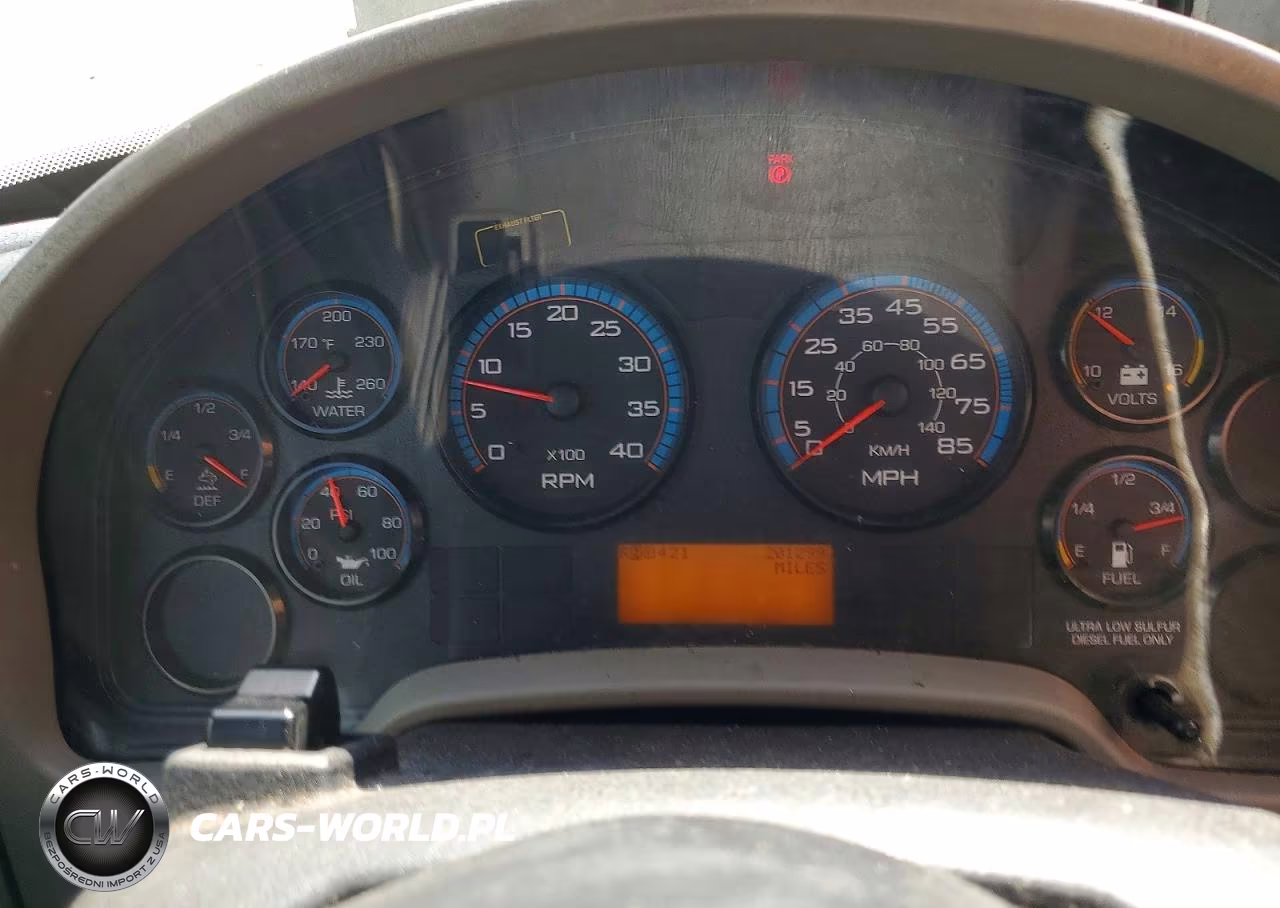 2016 International 4300 Refrigerated Box Truck VIN:1HTMMMMM2GH363893 - 8