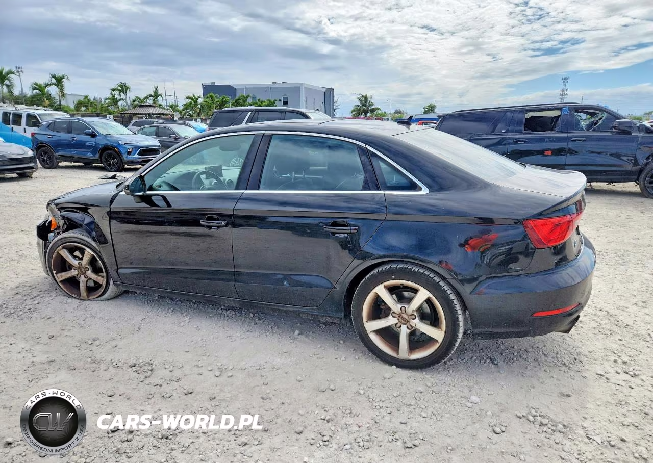2015 Audi A3 Premium VIN:WAUACGFF3F1010876 - 2