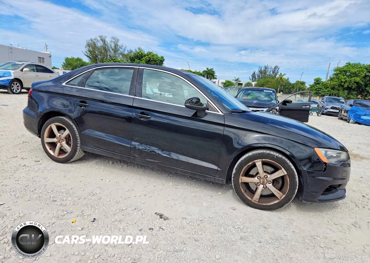 2015 Audi A3 Premium VIN:WAUACGFF3F1010876 - 4