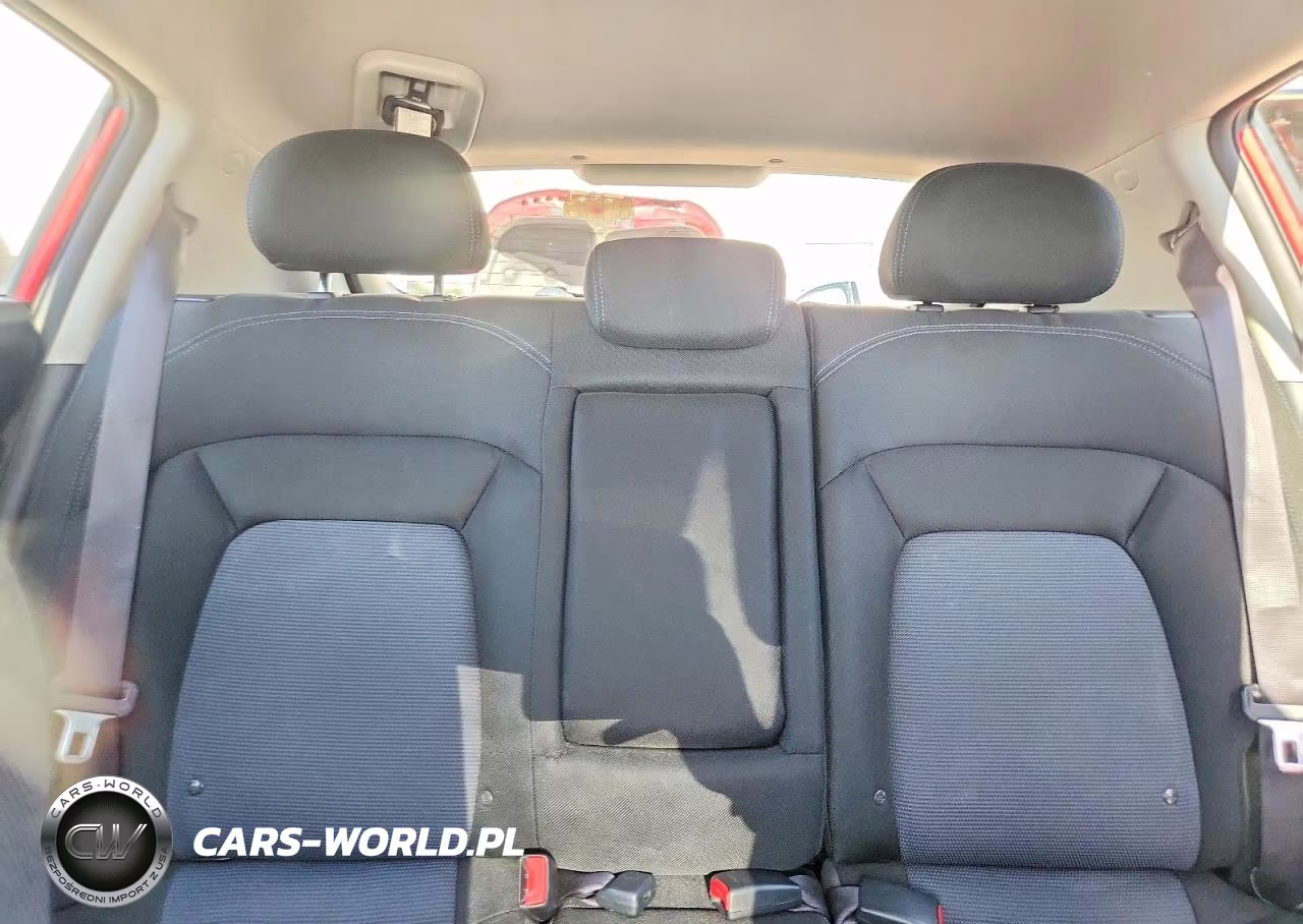 2015 Kia Sportage VIN:KNDPBCAC4F7714569 - 10