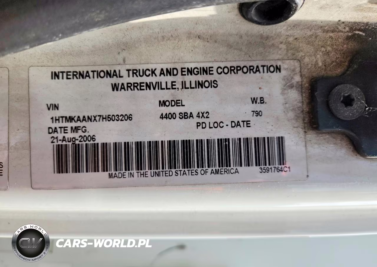 2007 International 4400 Box Truck VIN:1HTMKAANX7H503206 - 11