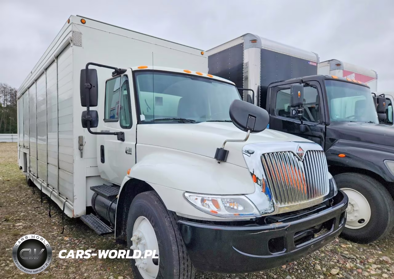 2007 International 4400 Box Truck – zdjęcie 1 z 10