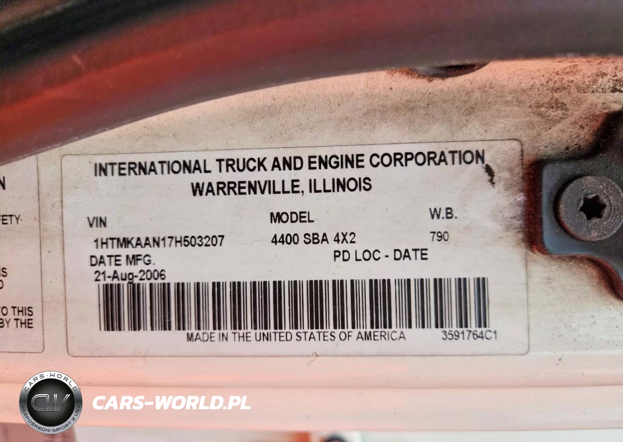 2007 International 4400 Box Truck VIN:1HTMKAAN17H503207 - 10