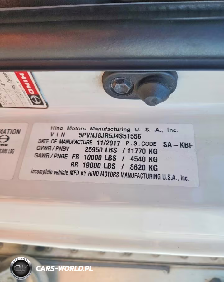 2018 Hino 268A Refrigerated Box Truck VIN:5PVNJ8JR5J4S51556 - 10