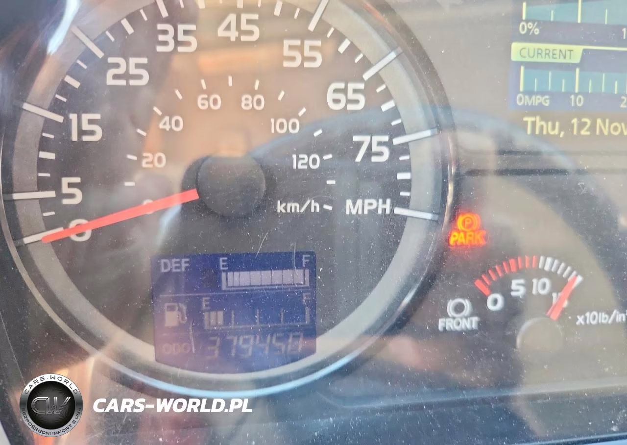 2018 Hino 268A Refrigerated Box Truck VIN:5PVNJ8JR5J4S51556 - 8