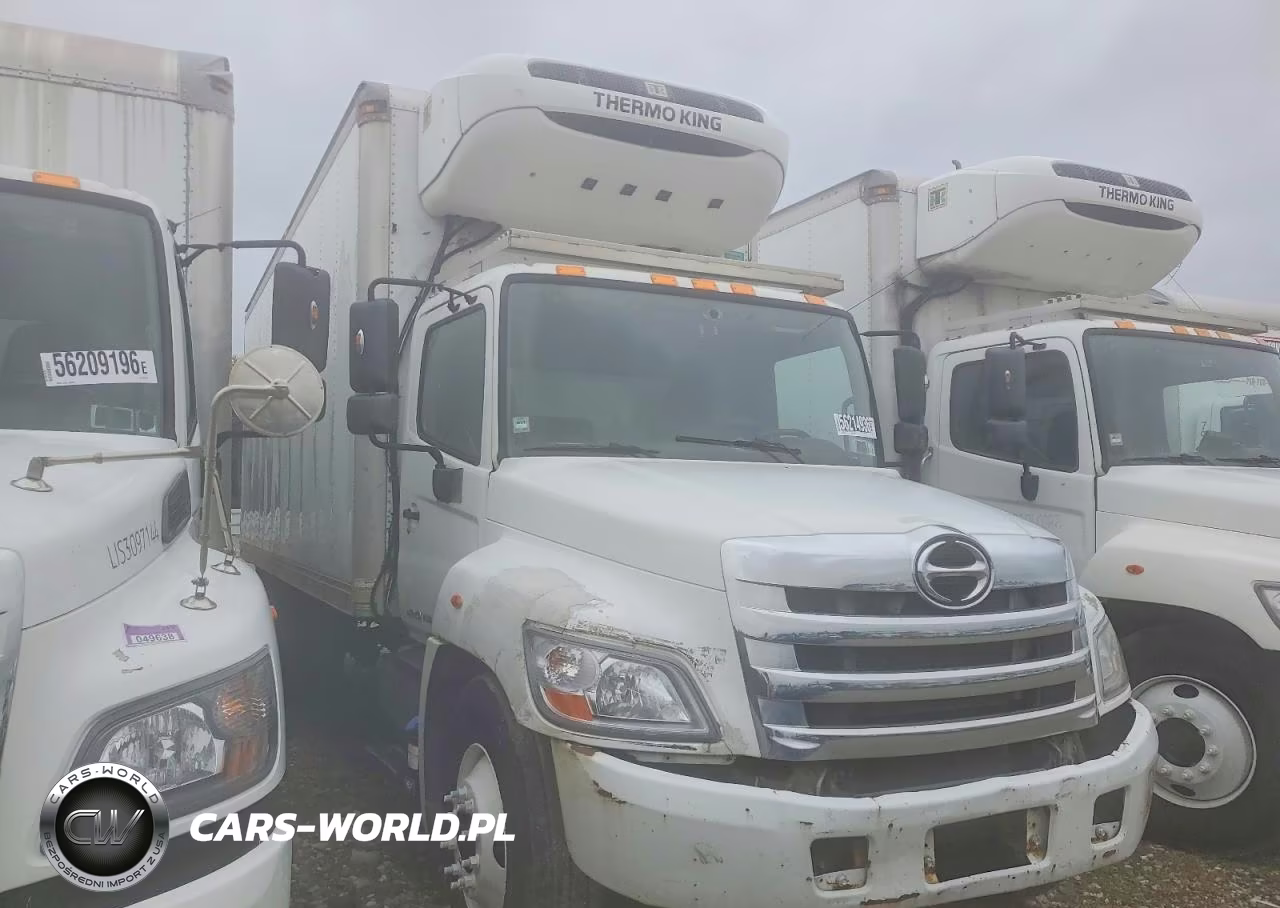 2018 Hino 268A Refrigerated Box Truck VIN:5PVNJ8JR7J4S51557 - 1