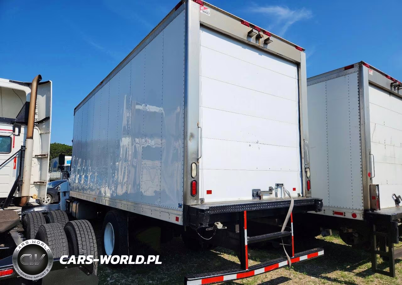 2018 Hino 268A Refrigerated Box Truck VIN:5PVNJ8JR3J4S51555 - 2