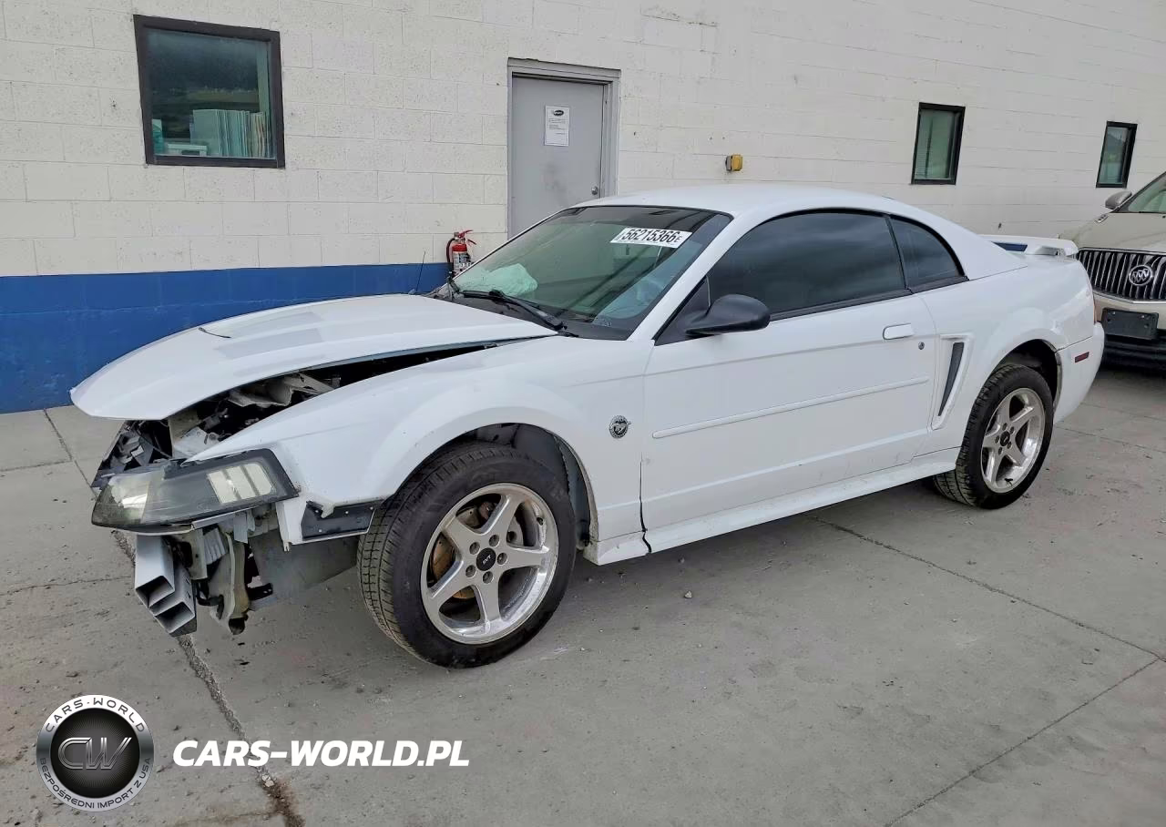 2004 Ford Mustang