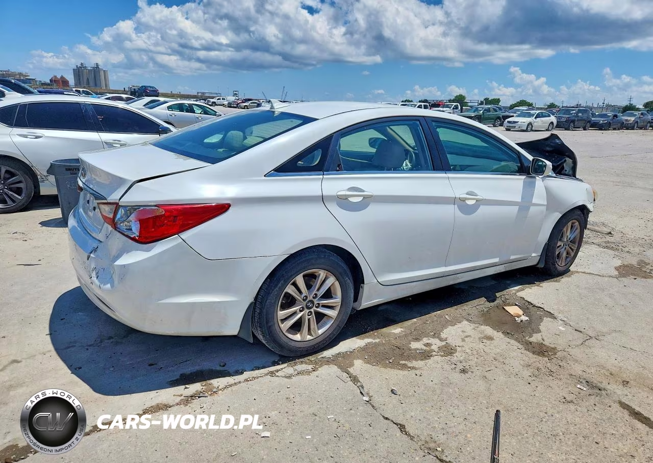 2013 Hyundai Sonata Gls VIN:5NPEB4AC4DH648160 - 3