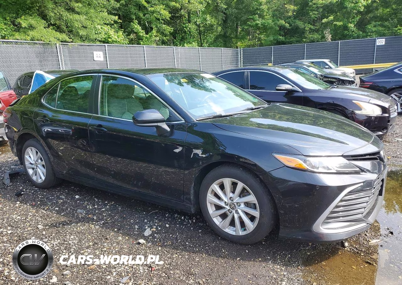 2021 Toyota Camry Le VIN:4T1C11AK3MU512216 - 4