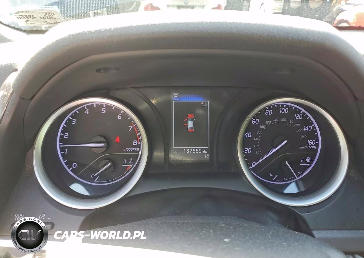 2021 Toyota Camry Le VIN:4T1C11AK3MU512216 - 9