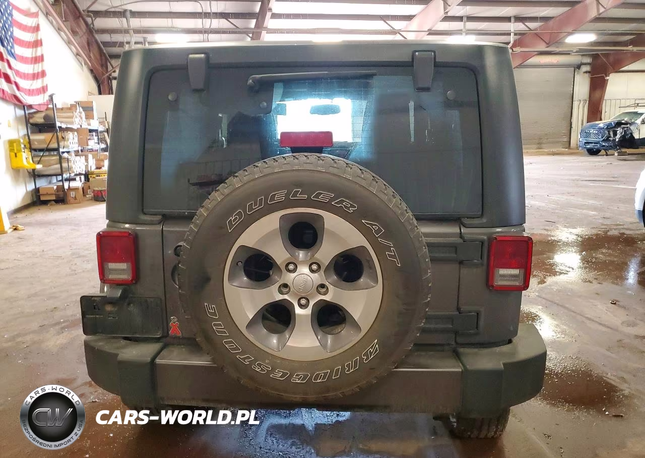 2016 Jeep Wrangler Sahara VIN:1C4GJWBG4GL297100 - 6