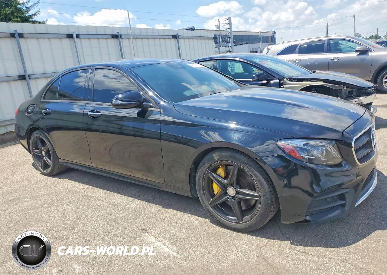 2017 Mercedes-Benz E 300 4Matic VIN:WDDZF4KB4HA153889 - 4