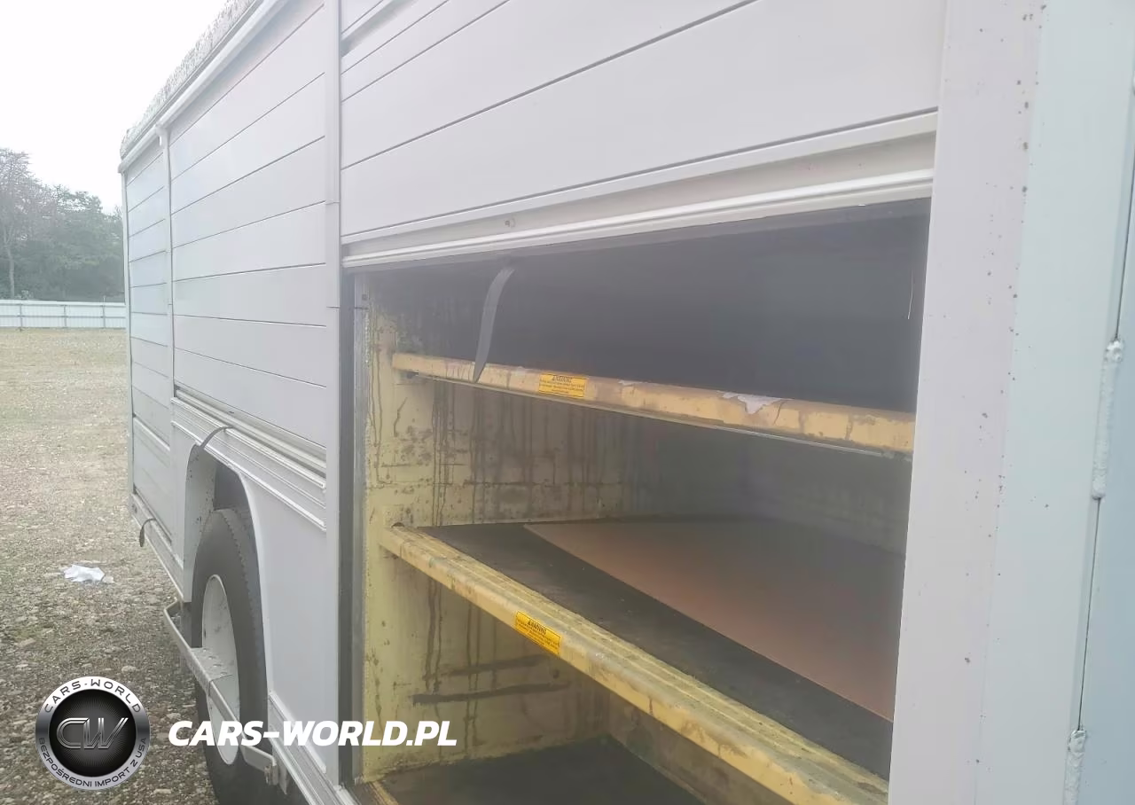 2020 Freightliner Business Class M2 Box Truck VIN:1FVACWD24LHLE3457 - 9