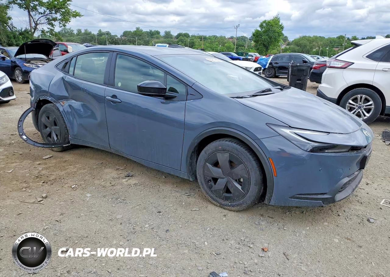 2025 Toyota Prius Le VIN:JTDACAAU4S3050369 - 4