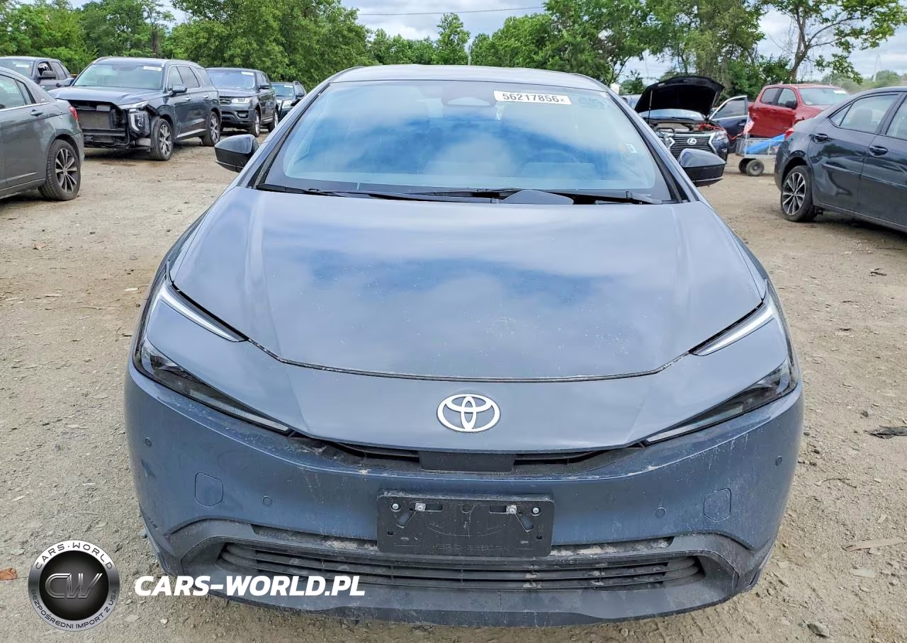 2025 Toyota Prius Le VIN:JTDACAAU4S3050369 - 5
