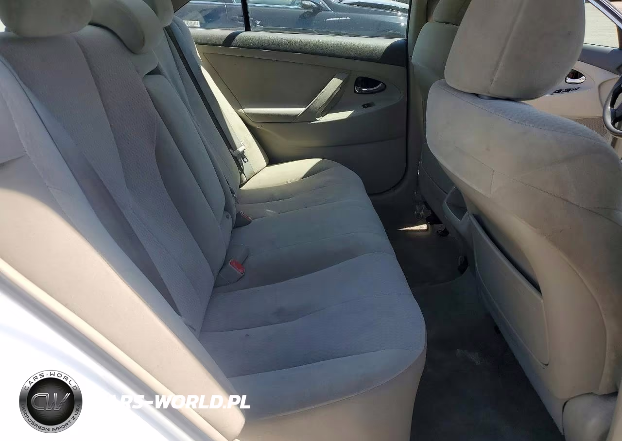 2010 Toyota Camry Le VIN:4T1BF3EK7AU506952 - 10