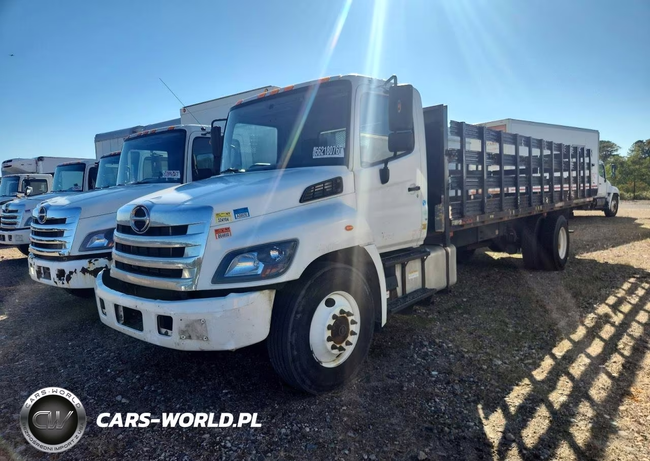 2018 Hino 268A VIN:5PVNJ8JT8J4S58240 - 2