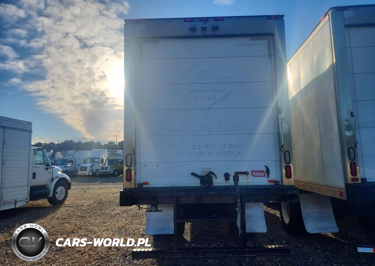 2019 Hino 268A Refrigerated Box Truck VIN:5PVNJ8JVXK4S73437 - 6