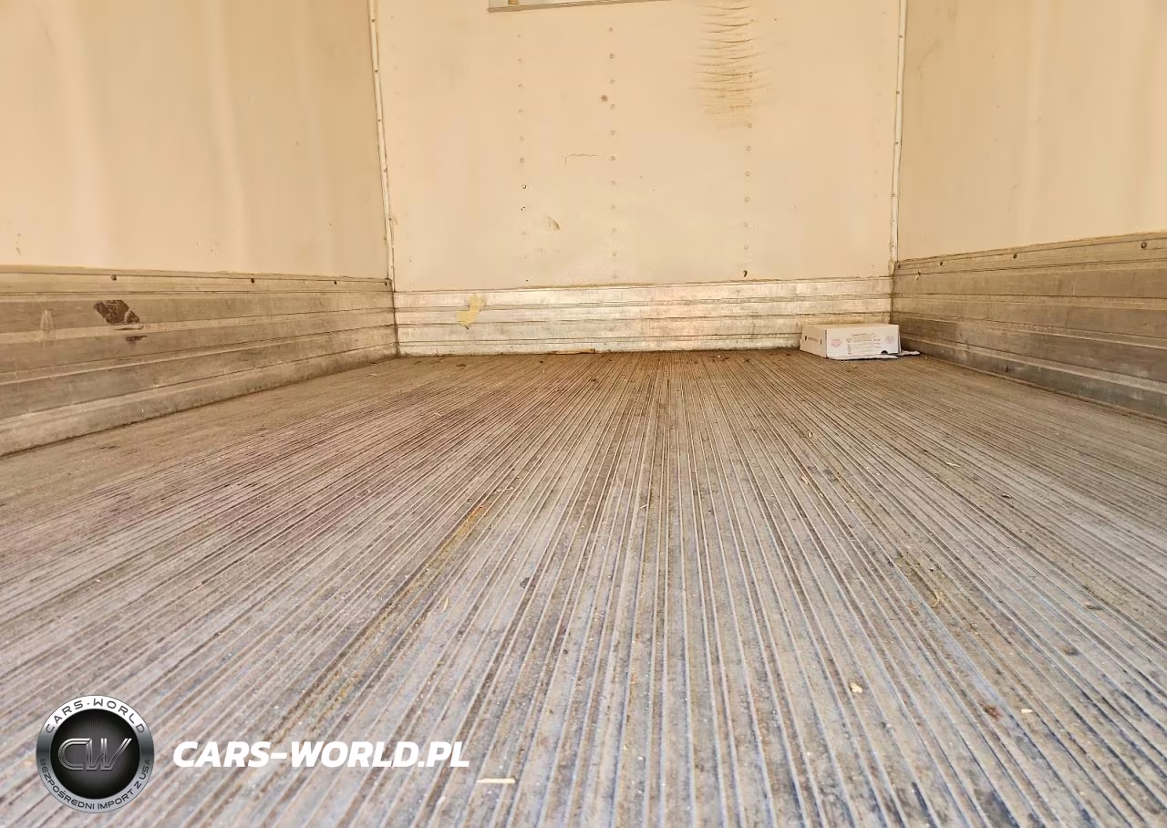 2016 Isuzu Npr Refrigerated Box Truck VIN:JALC4W168G7002442 - 10
