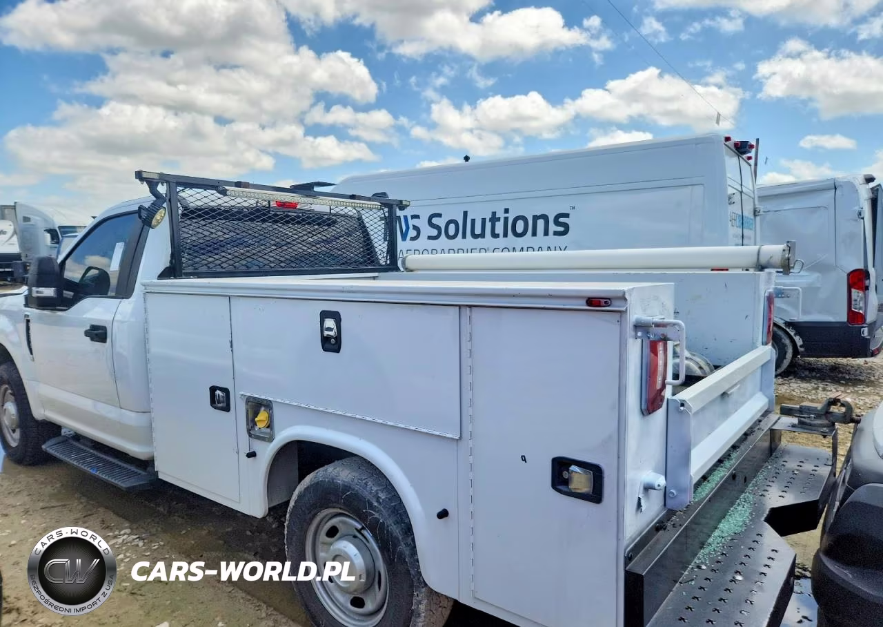 2019 Ford F250 Super Duty VIN:1FDBF2A62KEE68402 - 3