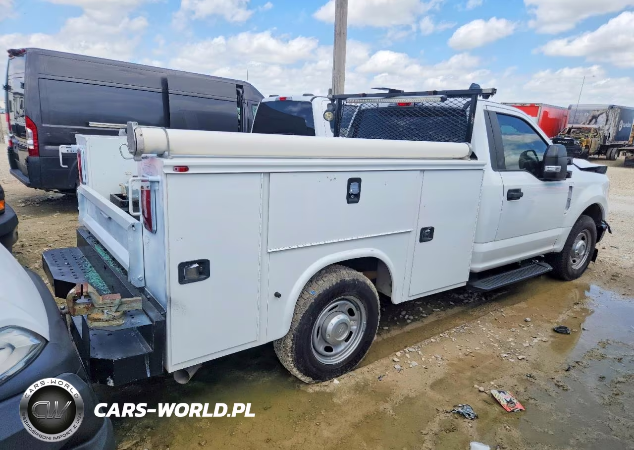 2019 Ford F250 Super Duty VIN:1FDBF2A62KEE68402 - 4