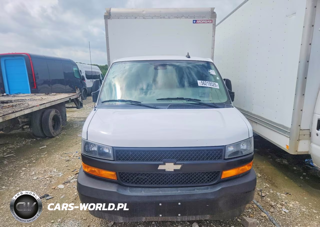 2021 Chevrolet Express Box Truck VIN:1GB0GSF74M1309258 - 5