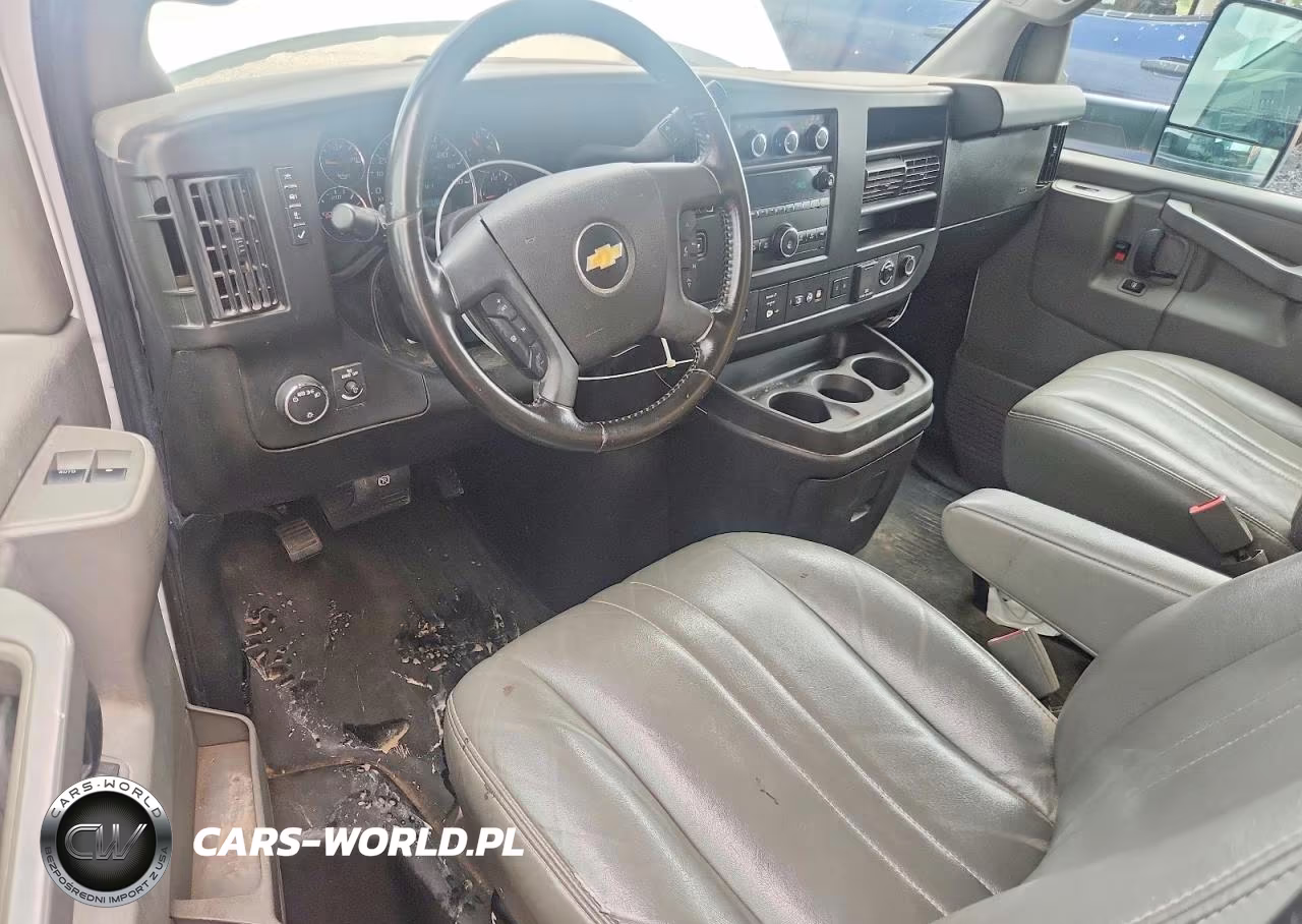 2021 Chevrolet Express Box Truck VIN:1GB0GSF74M1309258 - 8