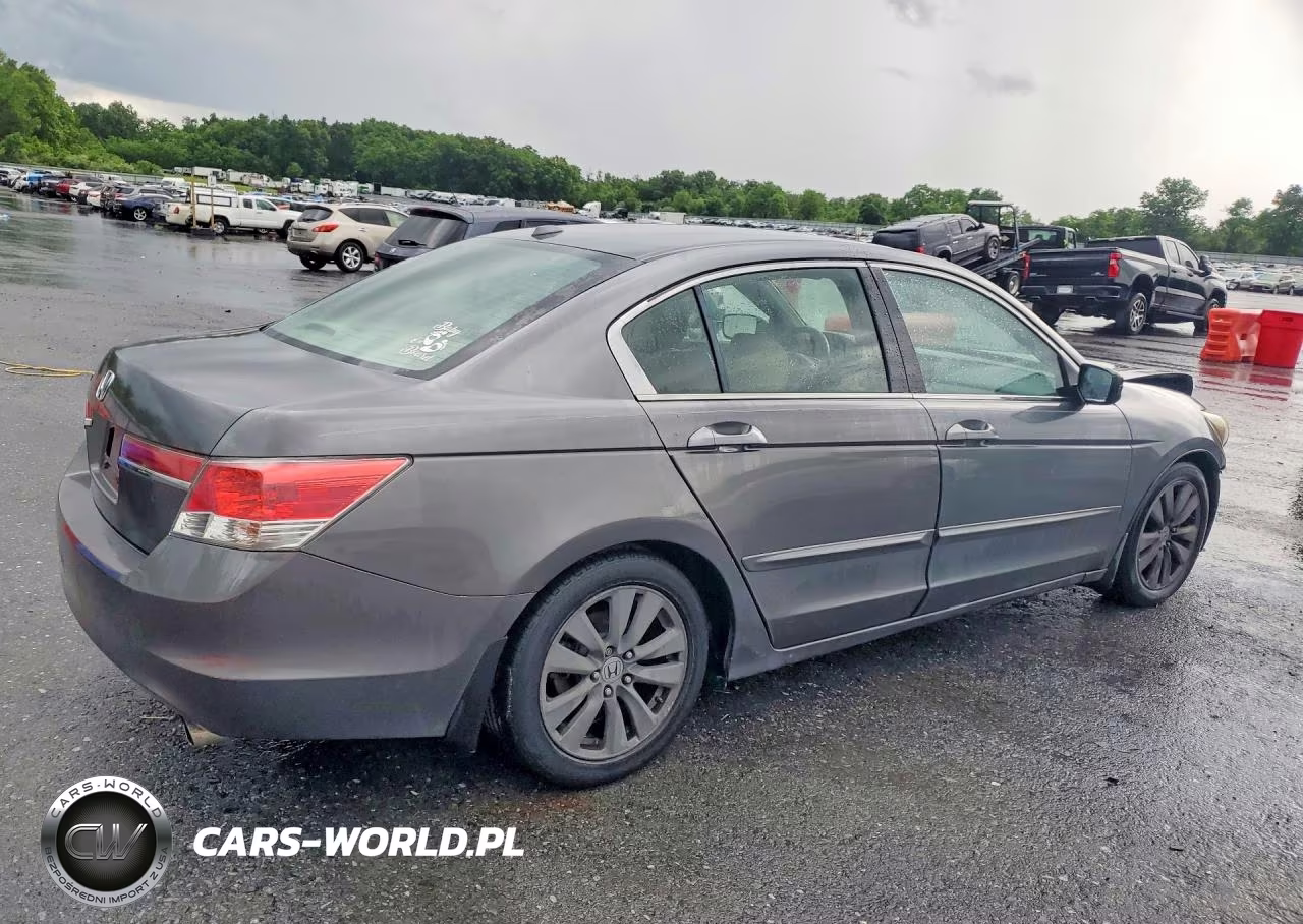 2011 Honda Accord Exl VIN:1HGCP2F80BA001276 - 3